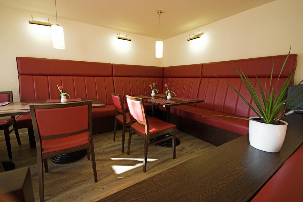 קיל Hotel Wiking מראה חיצוני תמונה