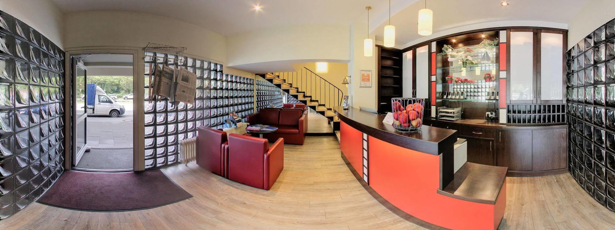 קיל Hotel Wiking מראה חיצוני תמונה